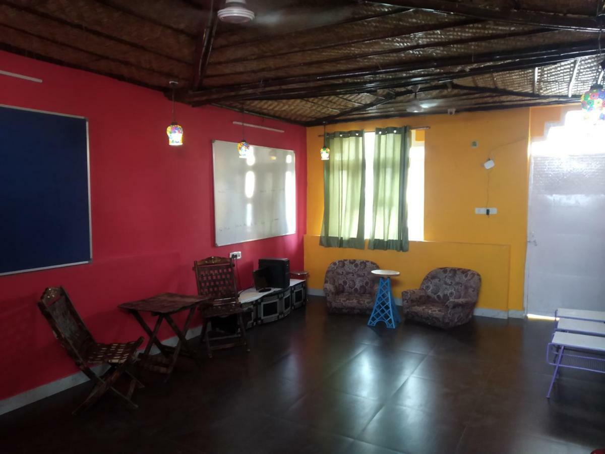 Bunk Hostel Delhi New Delhi Eksteriør billede