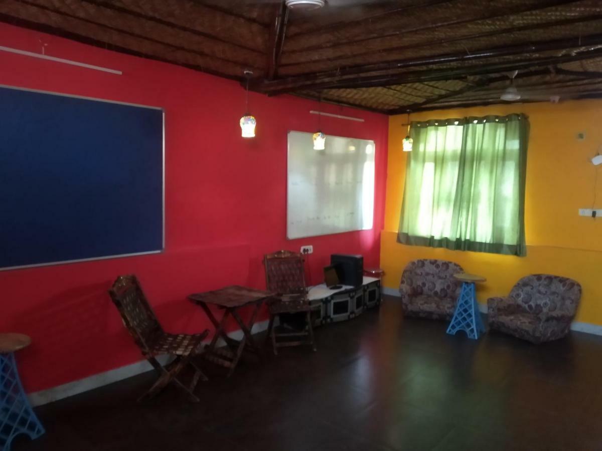Bunk Hostel Delhi New Delhi Eksteriør billede