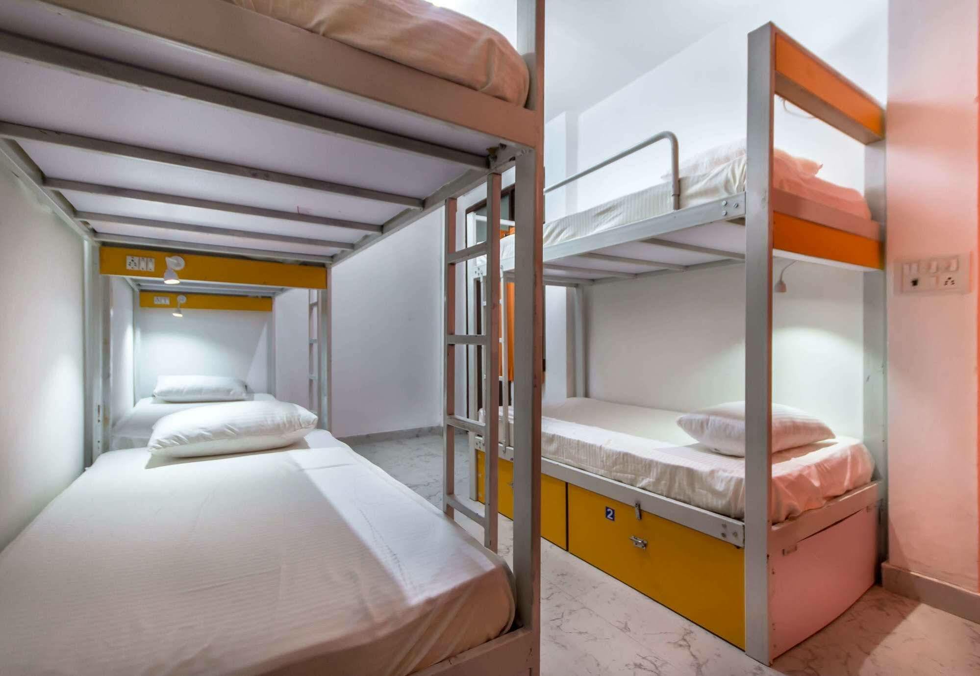 Bunk Hostel Delhi New Delhi Eksteriør billede