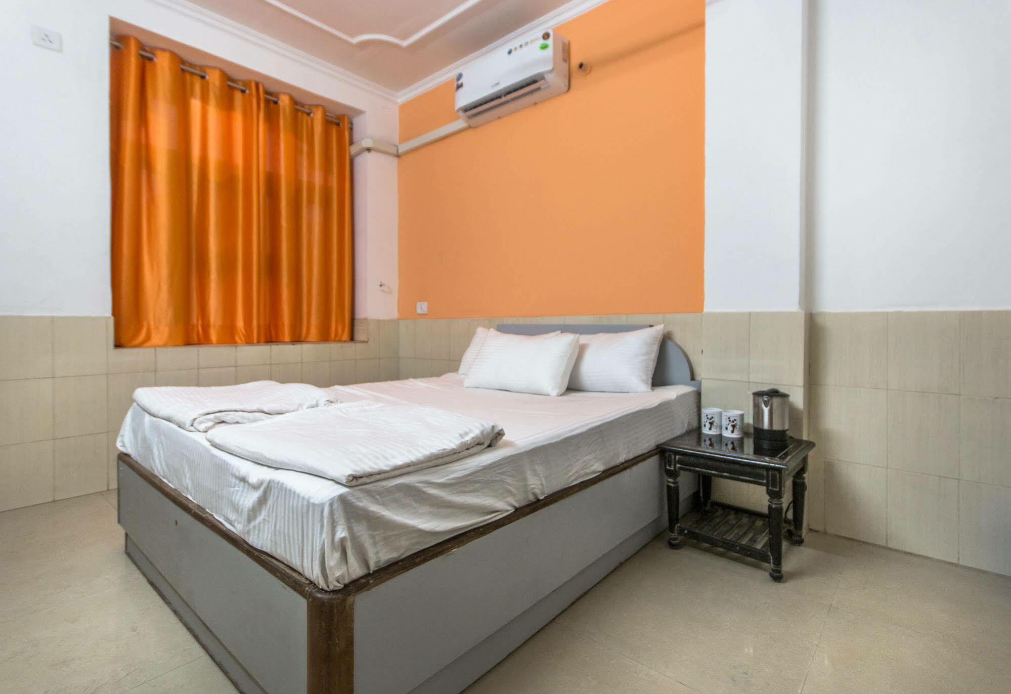 Bunk Hostel Delhi New Delhi Eksteriør billede