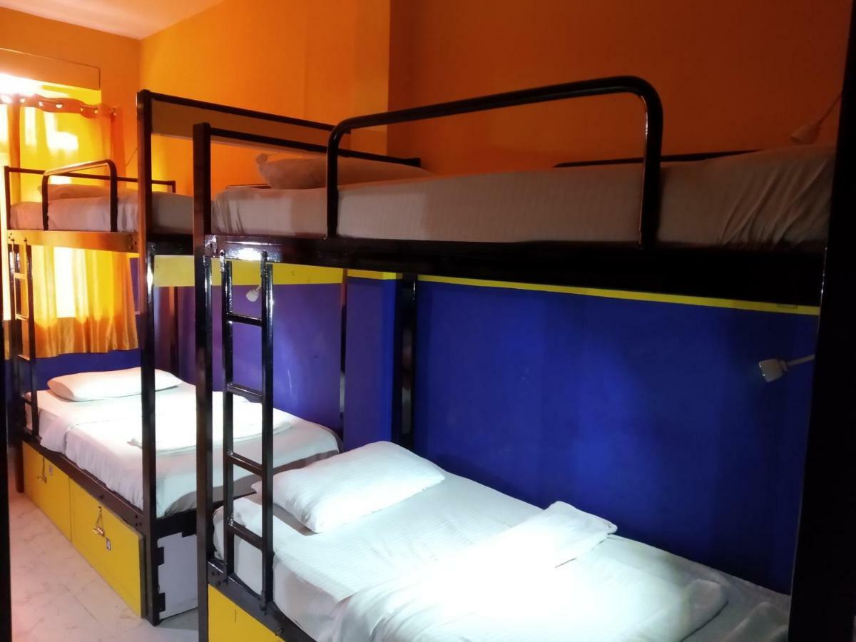 Bunk Hostel Delhi New Delhi Eksteriør billede