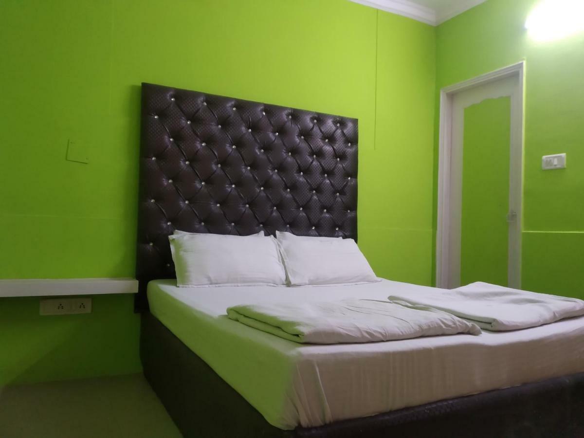 Bunk Hostel Delhi New Delhi Eksteriør billede