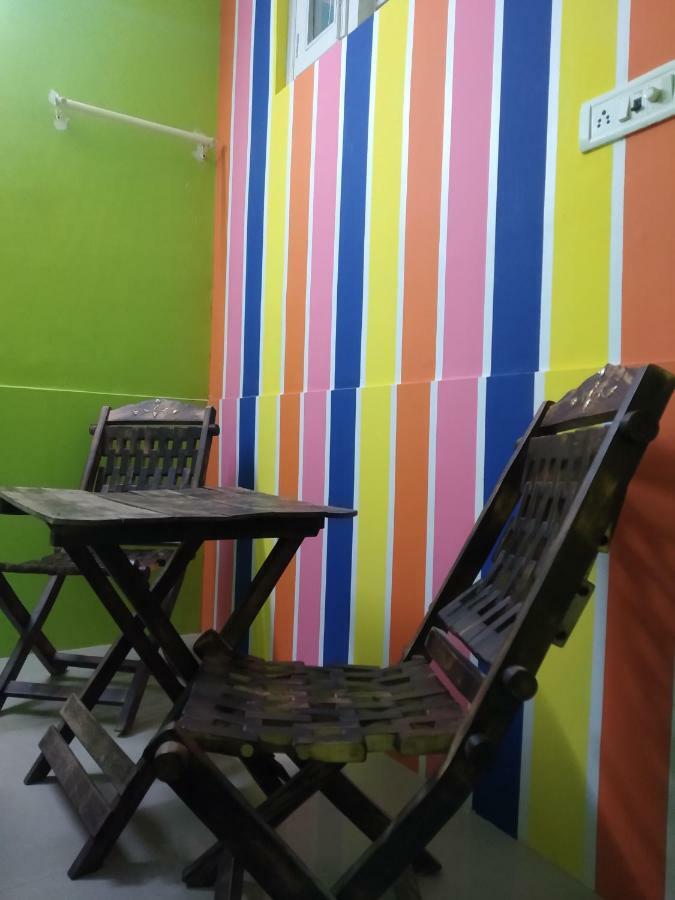 Bunk Hostel Delhi New Delhi Eksteriør billede